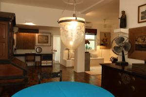 Geoffrey Bawas Home Number 11