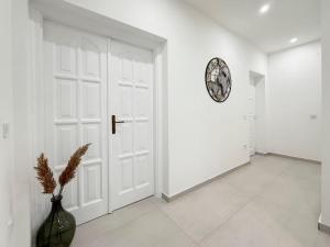 Newly MIAMI designed apartment