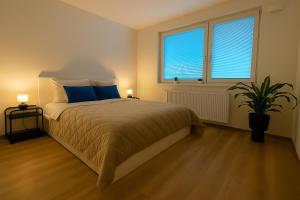 nook I Airport apartments