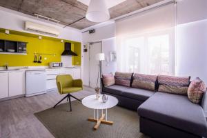 Cute Elegant Modern 1BD1Bath Home! #402