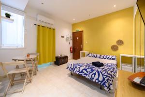 Estudio Totalmente Equipado en el Centro de Madrid Temporal ZUR3321