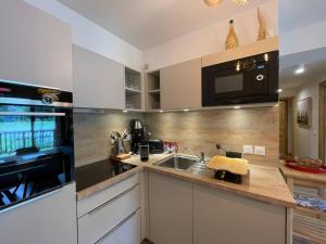 Appartements Appartement 4* pour 5 pers. a Valmorel, pied de pistes, parking, balcon - FR-1-356-477 : photos des chambres