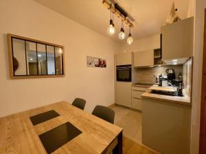 Appartements Appartement 4* pour 5 pers. a Valmorel, pied de pistes, parking, balcon - FR-1-356-477 : photos des chambres