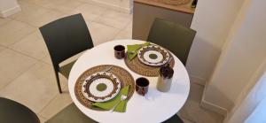 Florence Tropical Suite