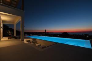 Azura Exclusive Villa