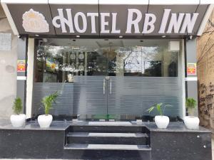 Hotel RB Inn