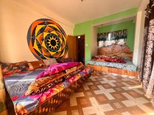 Mountain View guesthouses &cafe