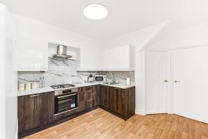 Spacious 4BR Home with Garden Close to Transport