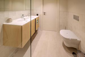 Urban Martinho by House and People