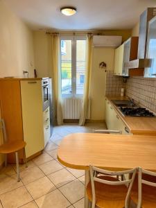 Casa Garibaldi, Centro, Spiagge, Stazione