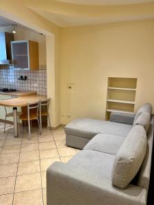 Casa Garibaldi, Centro, Spiagge, Stazione