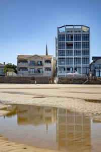 Les Vagues Hotel & Spa