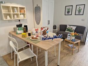 Come a Casa by Holiday World