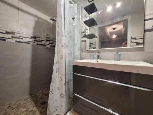 Maisons de vacances Le gite de Gayssanes : photos des chambres
