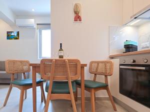 Stylish Apt in the Heart of Athens - 2 from metro