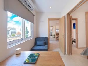 Stylish Apt in the Heart of Athens - 2 from metro