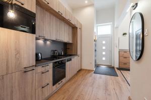 Budapest Bounce Apartment