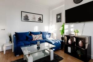 The Hyde Park Retreat - Stylish 2BR Family Apt.