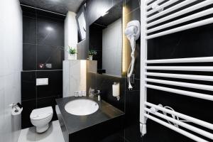 Nest Suites