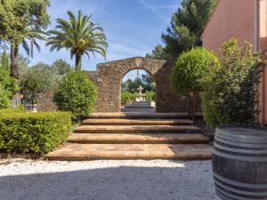 Chateau Maravenne