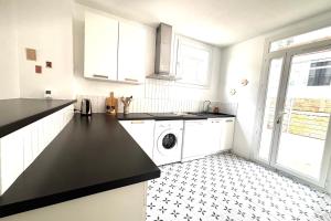 Appartements La Terrasse - Belle Terrasse - Wifi : photos des chambres