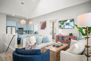 Lets Glow Girls 113 TAI-D