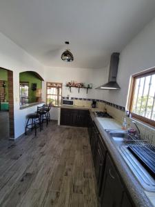 Casa Grande con Alberca en San Gaspar