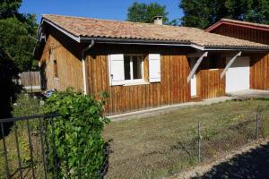 Maisons de vacances Comfortable House With Nice Garden In Audenge : photos des chambres