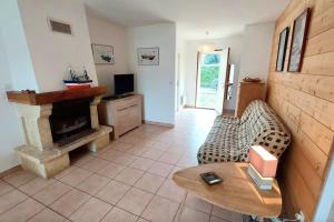 Maisons de vacances Comfortable House With Nice Garden In Audenge : photos des chambres