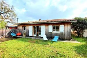 Maisons de vacances Comfortable House With Nice Garden In Audenge : photos des chambres