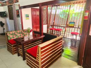 Villa 6 - Luxury 2 Bed Villa - Small Private Garden