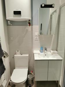 Appartements Studio Le Quai a Tournon-sur-Rhone : photos des chambres