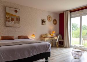 Hotels Logis Hotel La Bergerie Hotel 3 etoiles Restaurant savoureux : Suite Junior