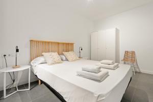 Flateli Espronceda 22