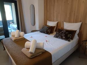 Appartements Appt neuf 2-4 pers avec loggia - Piscine chauffee - Bord de mer - Corse du Sud- Bonifacio : photos des chambres