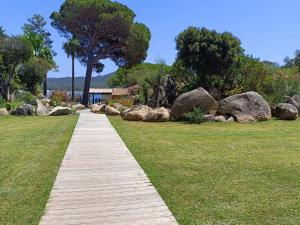 Appartements Appt neuf 2-4 pers avec loggia - Piscine chauffee - Bord de mer - Corse du Sud- Bonifacio : photos des chambres