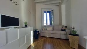Cavour 35