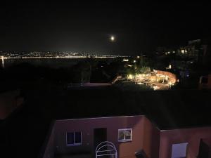 Appartements Riviera Azur sea view, swimming pool, jacuzzi : photos des chambres