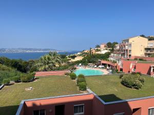 Appartements Riviera Azur sea view, swimming pool, jacuzzi : photos des chambres