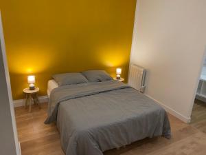 Maisons de vacances Maison Cosy Yellow : Maison 1 Chambre