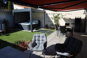 Maisons de vacances Logement en lisiere de foret : photos des chambres