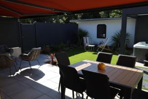 Maisons de vacances Logement en lisiere de foret : photos des chambres