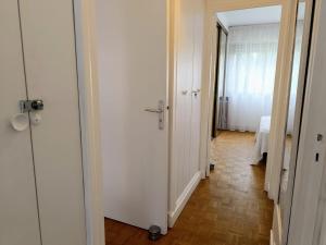 Appartements La Precieuse, RER A Proche Paris : photos des chambres