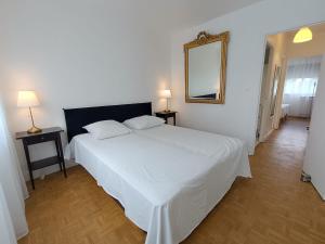 Appartements La Precieuse, RER A Proche Paris : photos des chambres