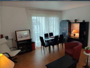 Appartements La Precieuse, RER A Proche Paris : photos des chambres