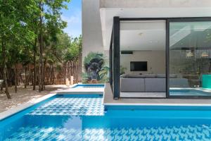 Stylish 3BR Condo in Luum Zama - Private Pool