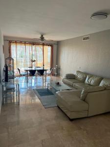 El Campanario 2BR Apartment