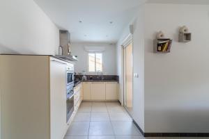 Villas Villa familiale avec piscine, clim & baby-foot : photos des chambres