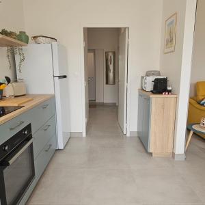 Séjour vigne et château Vouvray - Maison terrasse