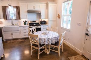 Dog-Friendly Texas Ranch with Patio, Horses On-Site